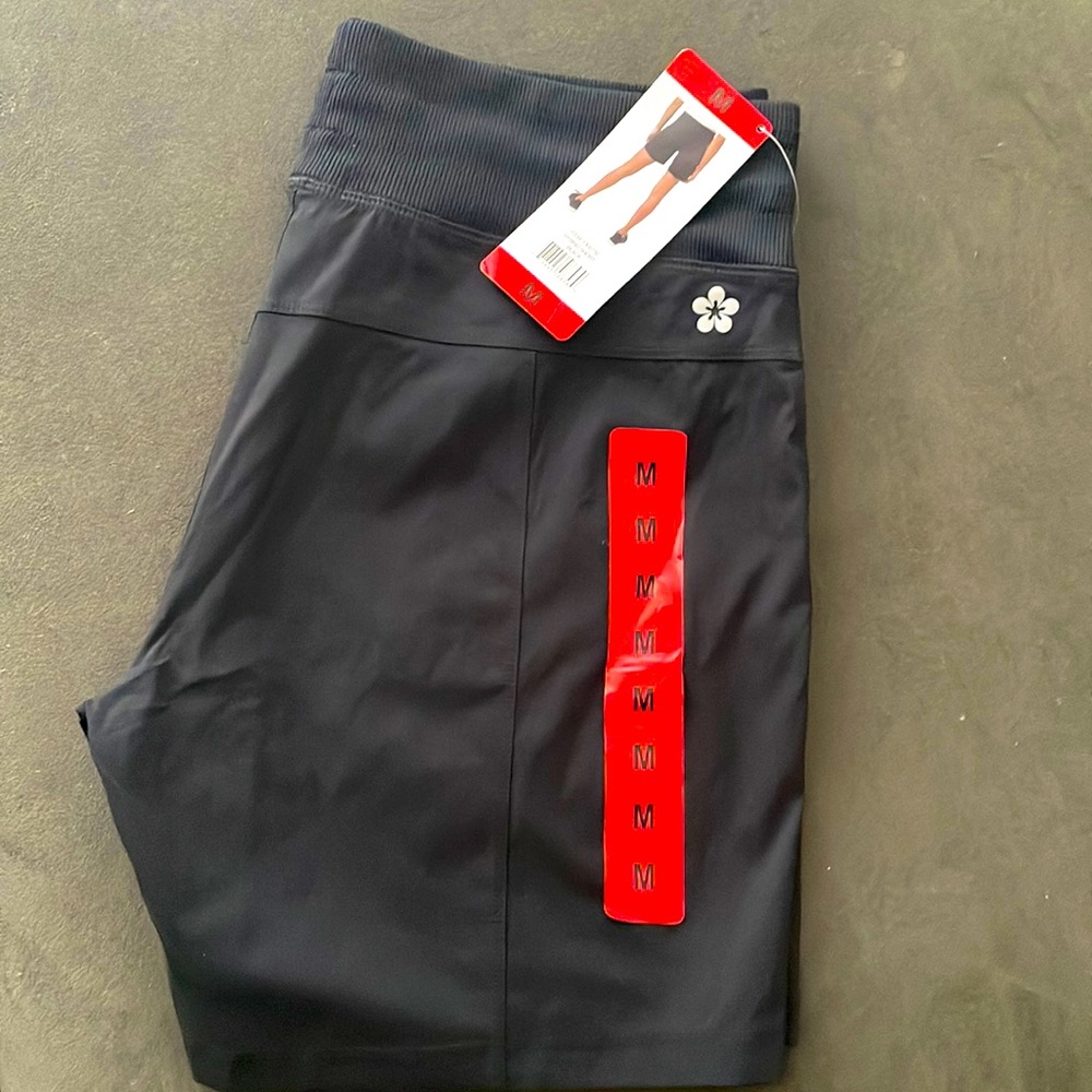 NWT Women’s Black Athletic Shorts